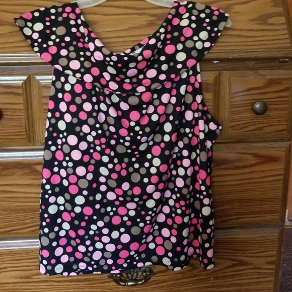 Pretty pink and brown top - Picture 2 of 3